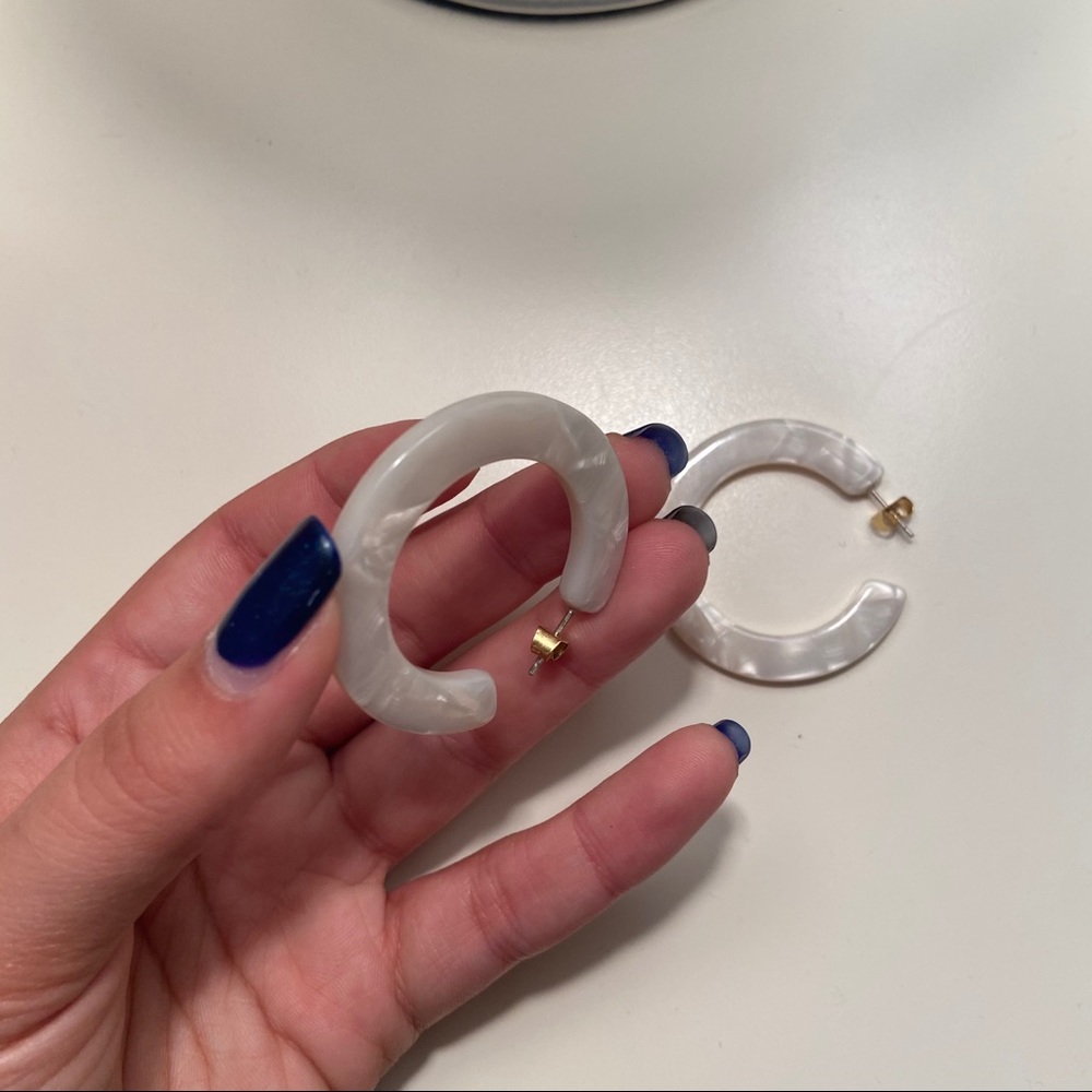 Hoops - Picture 2 of 2